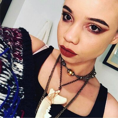 Miniatura: 23-letnia Mikaela Spilberg, córka reżysera...