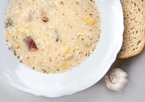 Jak uniknąć grudek w białym barszczu? Sprawdzone sposoby Magdy Gessler i...