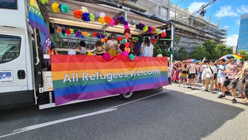 Tłumy ludzi na Paradzie Równości w Warszawie 