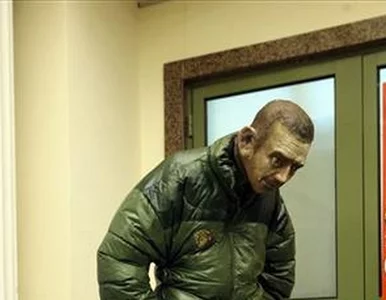 Miniatura: Warszawa stawia pomnik menelowi