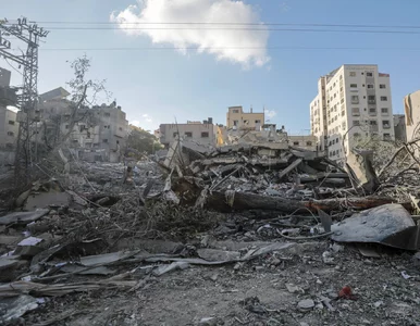 Miniatura: Zegar ruszył. Trwa czasowe zawieszenie...