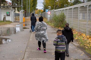 Ośrodek recepcyjny w&nbsp;Eisenh&uuml;ttenstadt w&nbsp;Niemczech