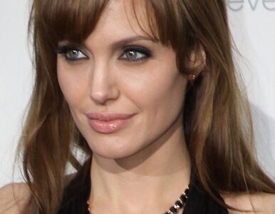 Miniatura: Dieta Angeliny Jolie - 600 kalorii dziennie
