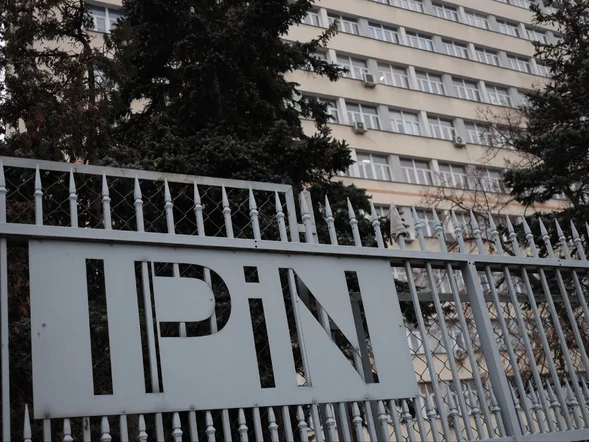 Miniatura: Pracownicy ważnego instytutu alarmują....