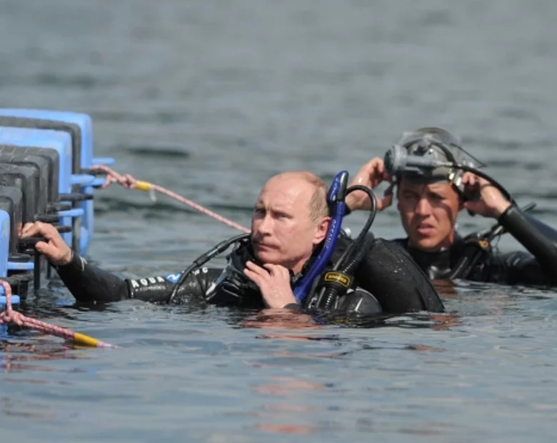 Miniatura: Putin zanurkował - i znalazł starożytne...