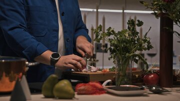 Kadr z&nbsp;nowego programu autorskiego Marcina Szczeliny na&nbsp;You Tube
