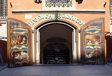 Wejście do restauracji 