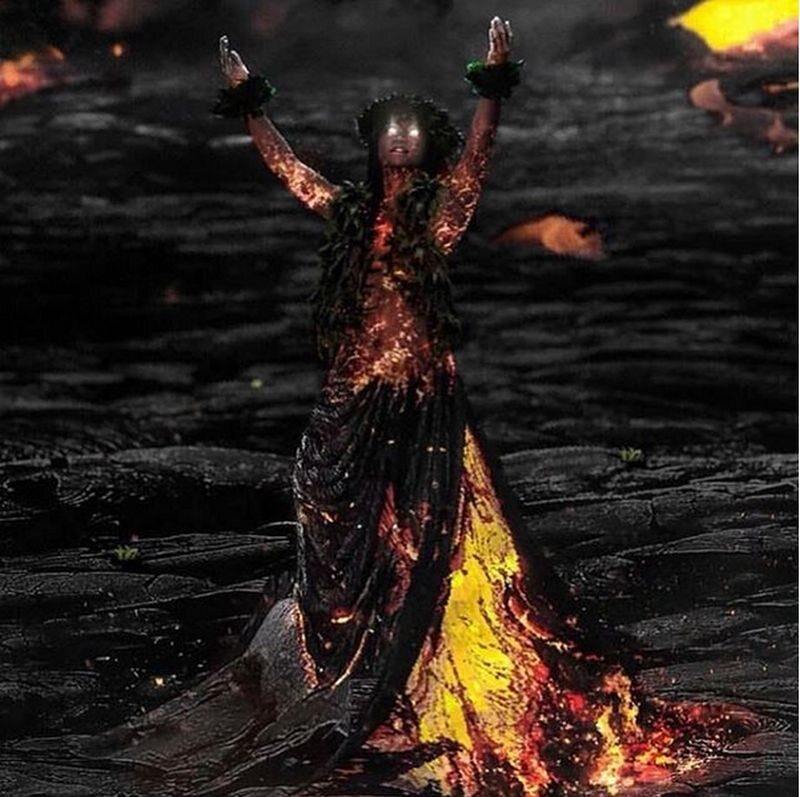 Rozpowszechniane w internecie wyobrażenie hawajskiej bogini wulkanów - Pele 