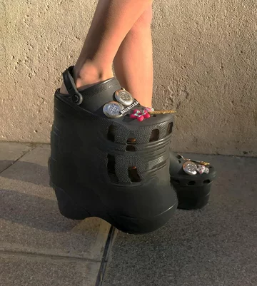 Projekty hiszpańskiego domu mody Balenciaga 