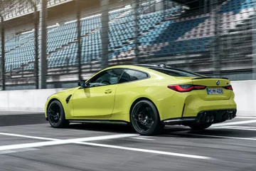 BMW M3 i BMW M4 