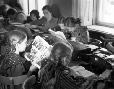 Miniatura: Chodziłeś do szkoły w czasach PRL-u?...