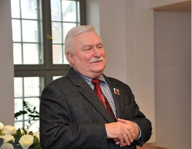 Miniatura: Wałęsa na urodziny dostał dyplom z...