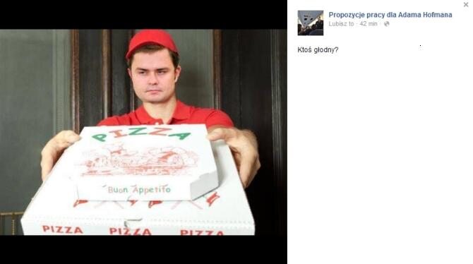 Adam Hofman jako dostawca pizzy (fot. facebook.com/pracadlahofmana)