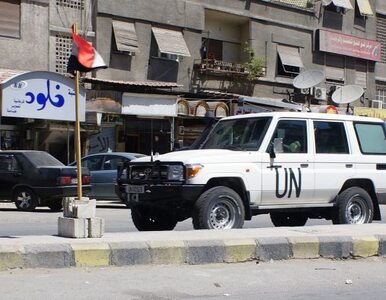 Miniatura: ONZ: Syryjczycy giną i przez Asada, i...