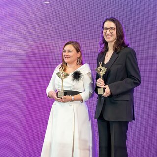 Prof. Monika Adamczyk-Sowa i prof. Alicja Kalinowska