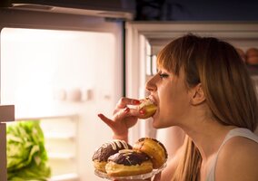 Miniatura: Ciągle sięgasz po coś słodkiego?...