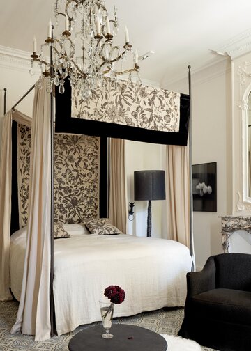 Château La Banquière po metamorfozie. XVIII-wieczny zamek wśród winnic pod Montpellier pokazuje, jak dziś może wyglądać cichy, zrównoważony luksus 