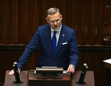 Miniatura: Bogucki stara się o przychylność...