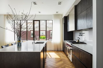 Rodzinne miesznie w Toronto, które powstało w... biurowcu, projekt Audax v2com, 2185_04, Toronto