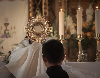 Miniatura: Nowe zasady bierzmowania. Kogo dotyczą i...