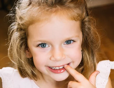 Miniatura: Lekarze apelują: higiena jamy ustnej...