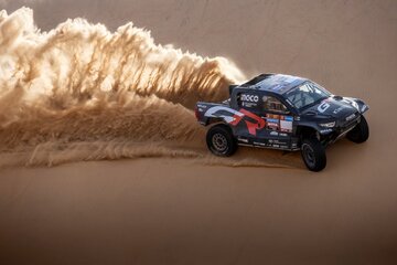 Dakarowe Toyoty