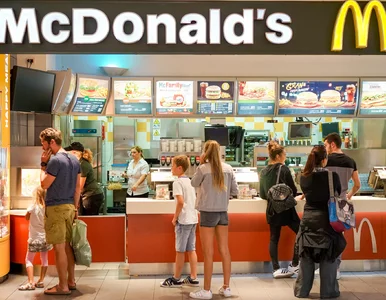 Miniatura: Słyną z kwadratowych hamburgerów. Szykuje...
