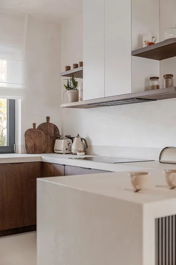 Dom słynnych influencerów: nowoczesne wnętrza pełne komfortu, elegancji i technologii 