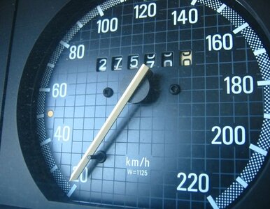 Miniatura: BMW wzywa auta do serwisów. Możliwa usterka