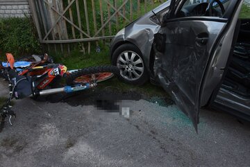 Zderzenie motocyklisty z&nbsp;autem osobowym w&nbsp; Majdanie Leśniowskim