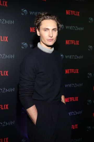 Eamon Farren 