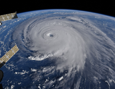 Miniatura: Nadciąga huragan Florence. Zdjęcia...