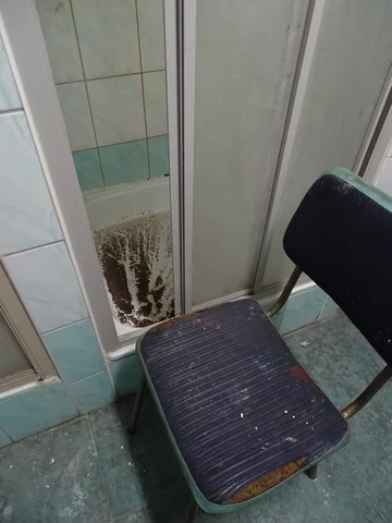 Wnętrza komisariatu policji 