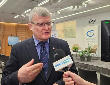 Miniatura: Dr Grzesiowski: Szczepienie powinno być...