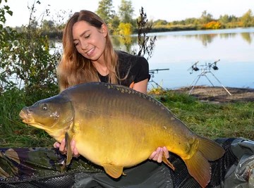 Monika Lechowska-Bacia z rybą 