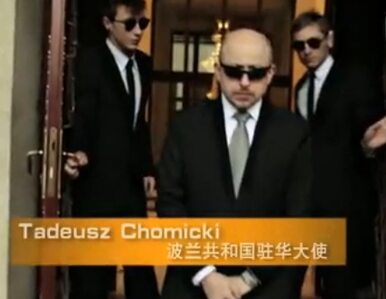 Miniatura: Polski ambasador tańczy z chińskim...