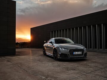 Audi TT RS Coup&eacute; iconic edition