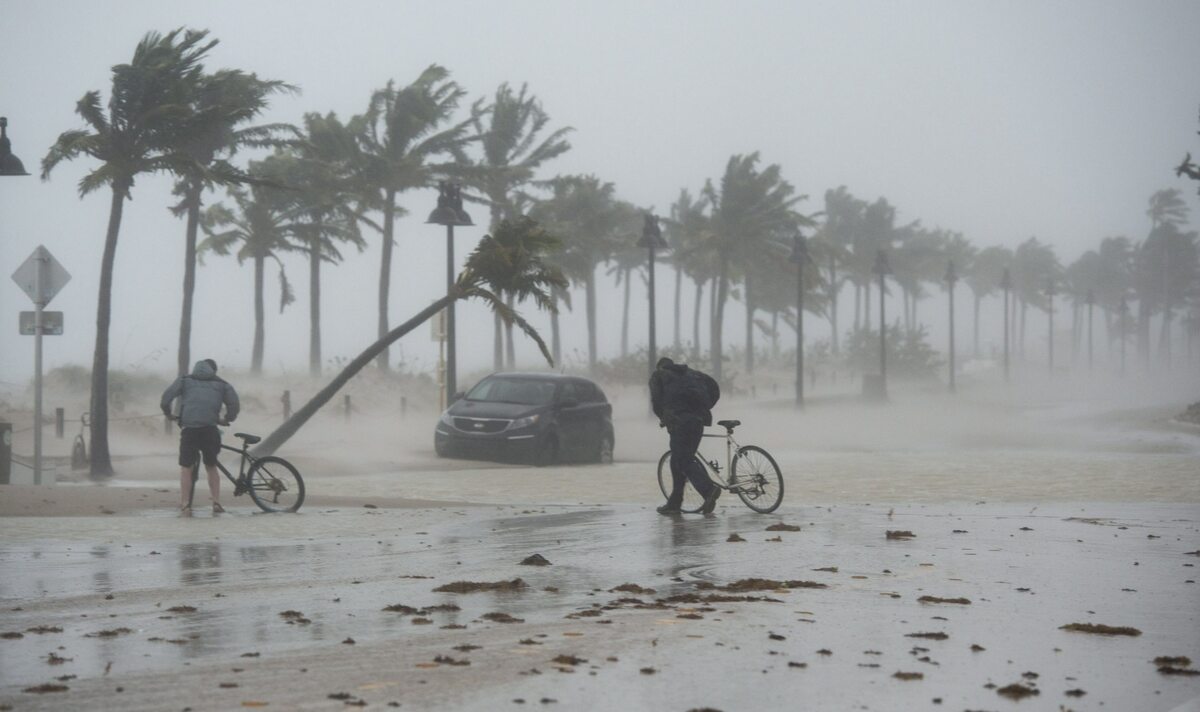 Uderzenie huraganu w Fort Lauderdale 