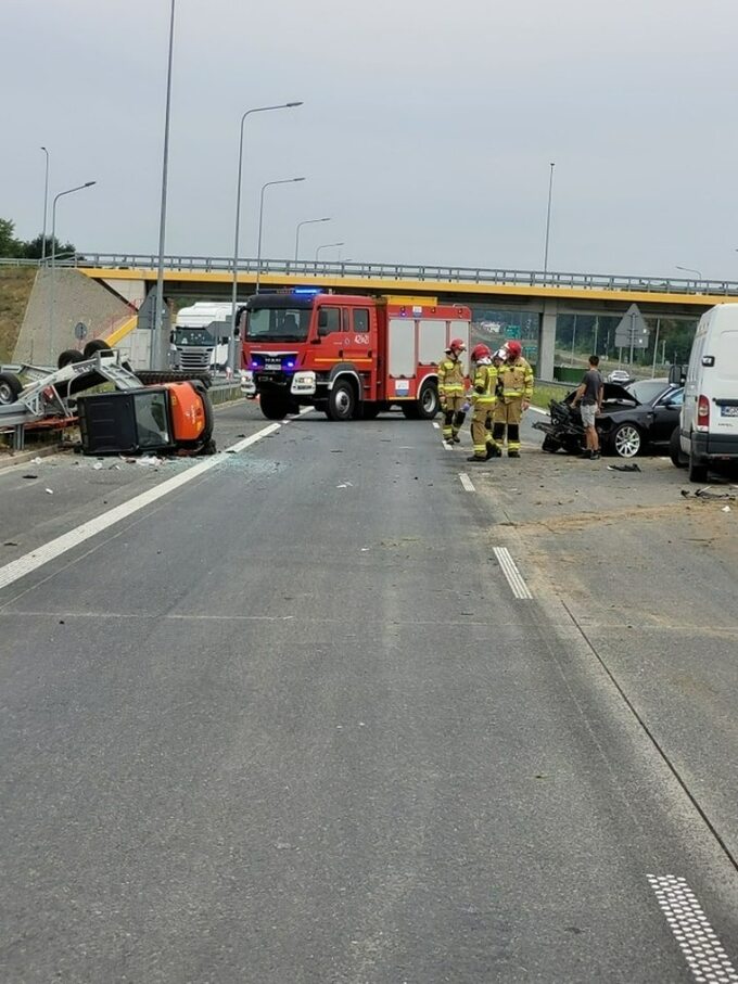 Wypadek na drodze ekspresowej S17 k. Garwolina
