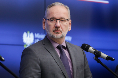 „Absolutna rewolucja” i „zmiana filozofii”. Niedzielski dla „Wprost”:...