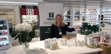 Monika Mantewka podczas eventu w&nbsp;Galerii Mokot&oacute;w