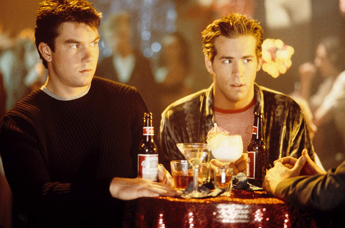 Jerry O'Connell i Ryan Reynolds w „Buying the Cow” (2002) 