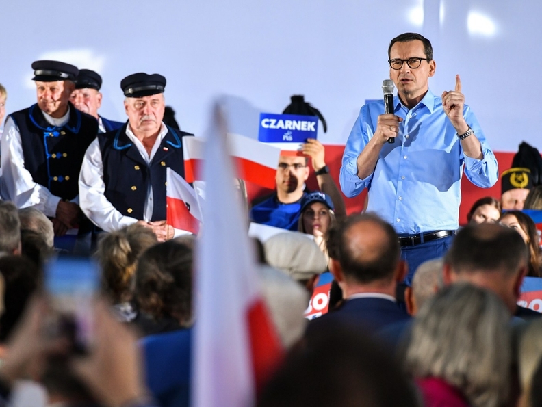 Incydent na spotkaniu z Morawieckim w Świdniku. „Ktoś próbował mnie...