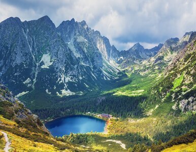 Miniatura: W Tatry zawitała zima. Nie żyje turysta,...