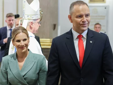 Marta Nawrocka i Karol Nawrocki na mszy w intencji ojczyzny 