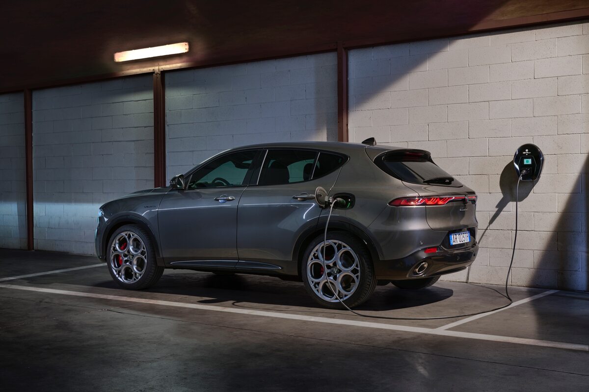 Alfa Romeo Tonale Plug-In Hybrid Q4 