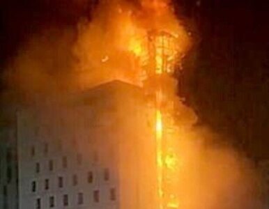 Miniatura: W hotelu wybuchł pożar. 54 osoby ranne