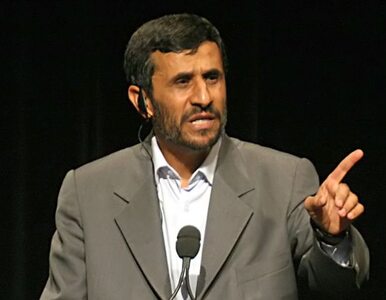Miniatura: Ahmadineżad chce odbyć z Obamą "męski...