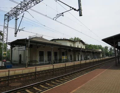Miniatura: Najstarszy czynny dworzec kolejowy w...