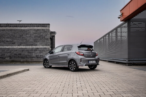 Miniatura: Mitsubishi Space Star